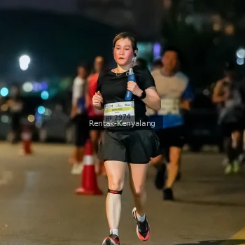 Runner Photo 3434798