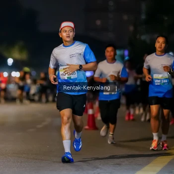 Runner Photo 3434819