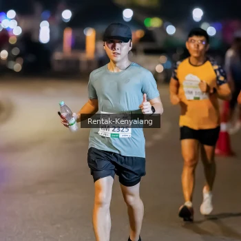 Runner Photo 3434853
