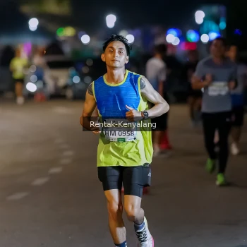 Runner Photo 3434876