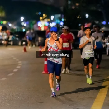Runner Photo 3434883