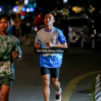 Runner Photo 3434897