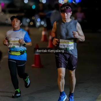 Runner Photo 3434905
