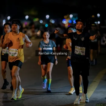 Runner Photo 3434909