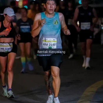 Runner Photo 3434913