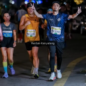 Runner Photo 3434914