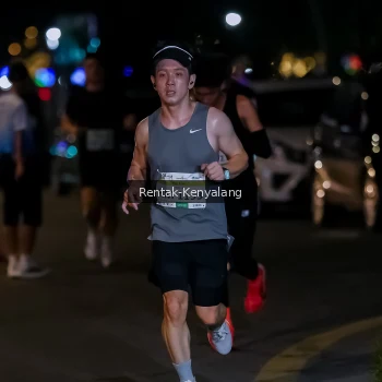 Runner Photo 3434924