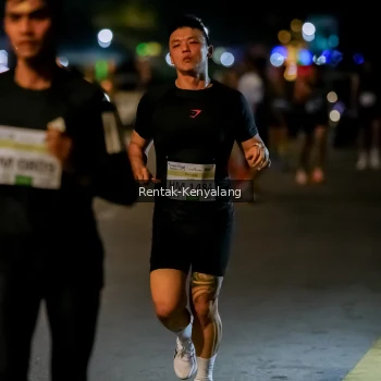 Runner Photo 3434930