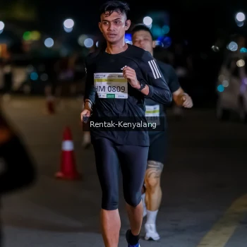 Runner Photo 3434933