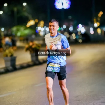 Runner Photo 3435002