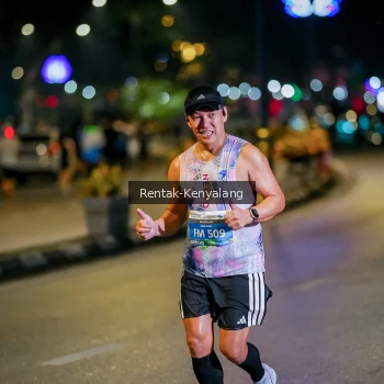 Runner Photo 3435003