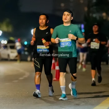 Runner Photo 3435006