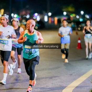 Runner Photo 3435012