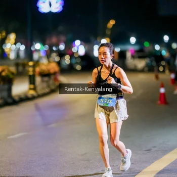 Runner Photo 3435023
