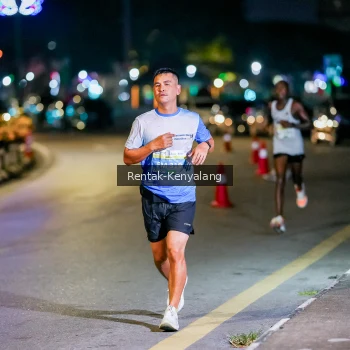 Runner Photo 3435039