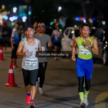 Runner Photo 3435056