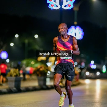 Runner Photo 3435072