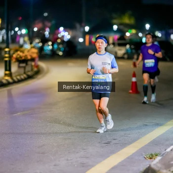 Runner Photo 3435074