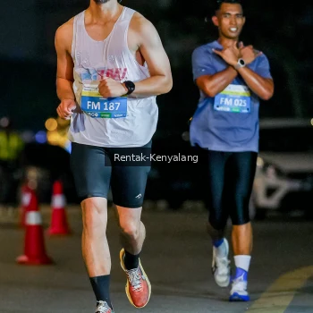 Runner Photo 3435082