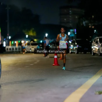 Runner Photo 3435086