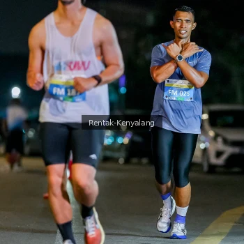 Runner Photo 3435094