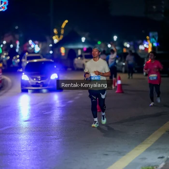 Runner Photo 3435101