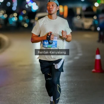 Runner Photo 3435103