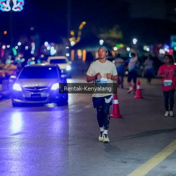 Runner Photo 3435105