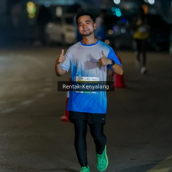 Runner Photo 3435114