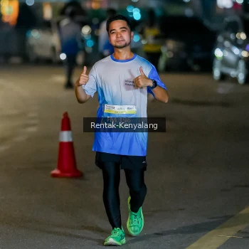 Runner Photo 3435119