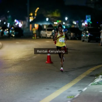 Runner Photo 3435122