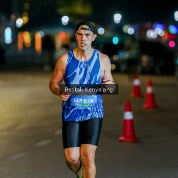 Runner Photo 3435146