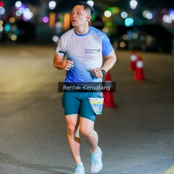 Runner Photo 3435154