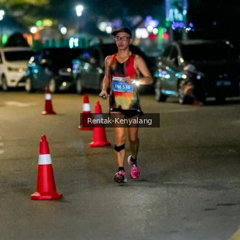 Runner Photo 3435158