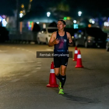 Runner Photo 3435161