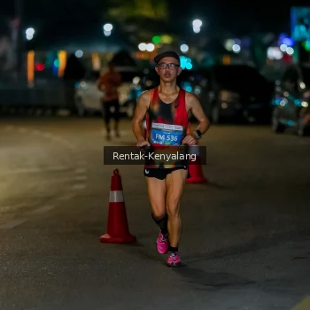 Runner Photo 3435162