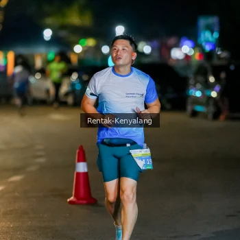 Runner Photo 3435163