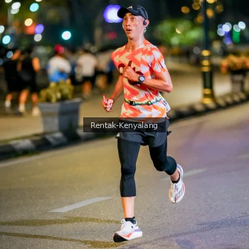 Runner Photo 3435170