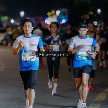 Runner Photo 3435181