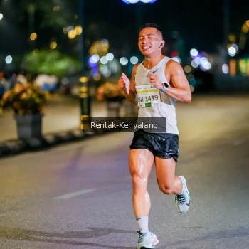 Runner Photo 3435186