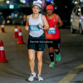 Runner Photo 3435187