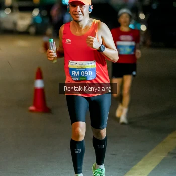 Runner Photo 3435194