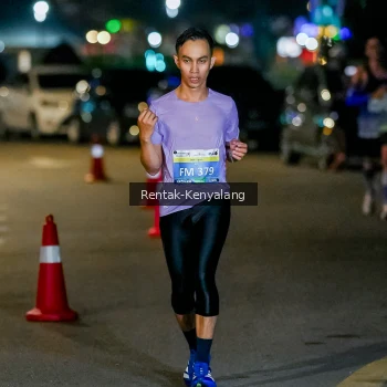 Runner Photo 3435195
