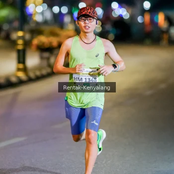 Runner Photo 3435212