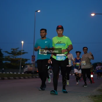 Runner Photo 3435238