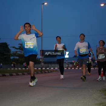Runner Photo 3435258
