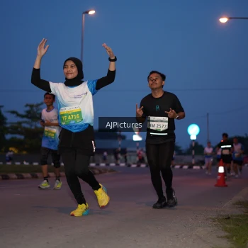 Runner Photo 3435262