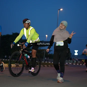 Runner Photo 3435265