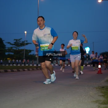 Runner Photo 3435271