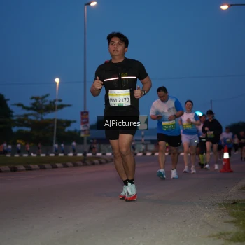 Runner Photo 3435292
